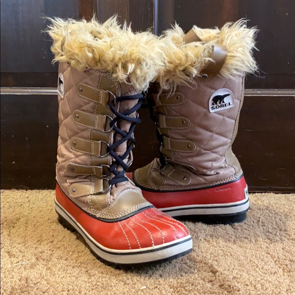 Sorel waterproof snow boots